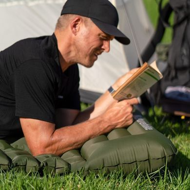 Матрац туристичний надувний одномісний Naturehike CNK2550WS019, 200x60x9.5 см, зелений, прямокутний із мішком для надування 6977465863195 фото