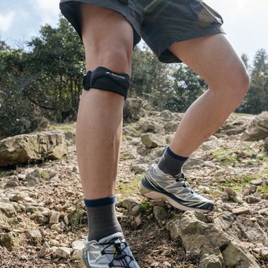 Бандаж на коліно трикотажний Naturehike Qingjia CNK2650DS014, універсальний розмір, чорний 6927595713327 фото
