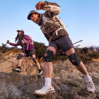 Бандаж на коліно туристичний з пружинною підтримкою Naturehike Qingyue CNK2650DS010, чорний 6927595713198 фото